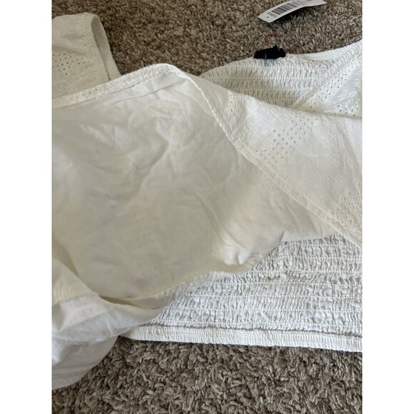 Torrid Eyelet Off Shoulder Crop Top 4X White Smocked Keyhole NEW Boho Cottage - Picture 11 of 13